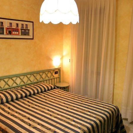 Hotel Blue Rose'S Mesagne Zewnętrze zdjęcie
