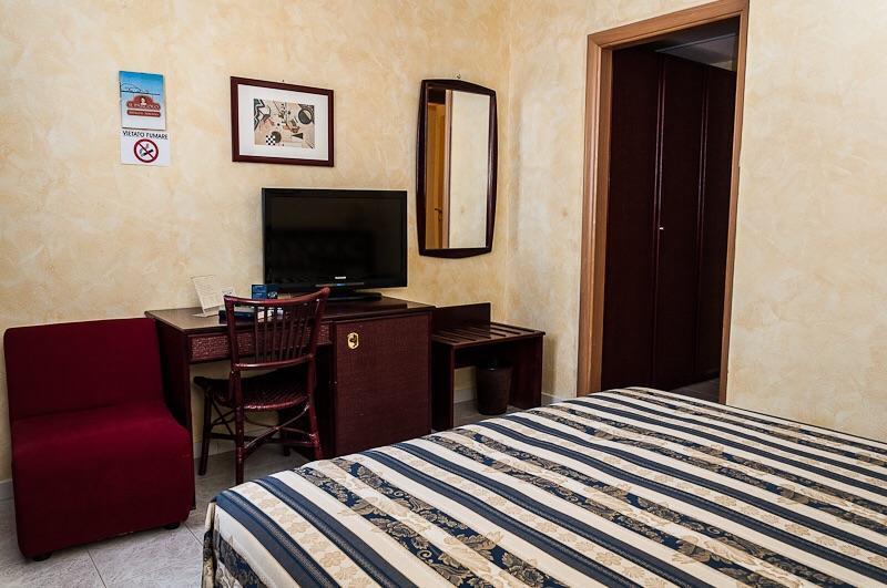 Hotel Blue Rose'S Mesagne Zewnętrze zdjęcie