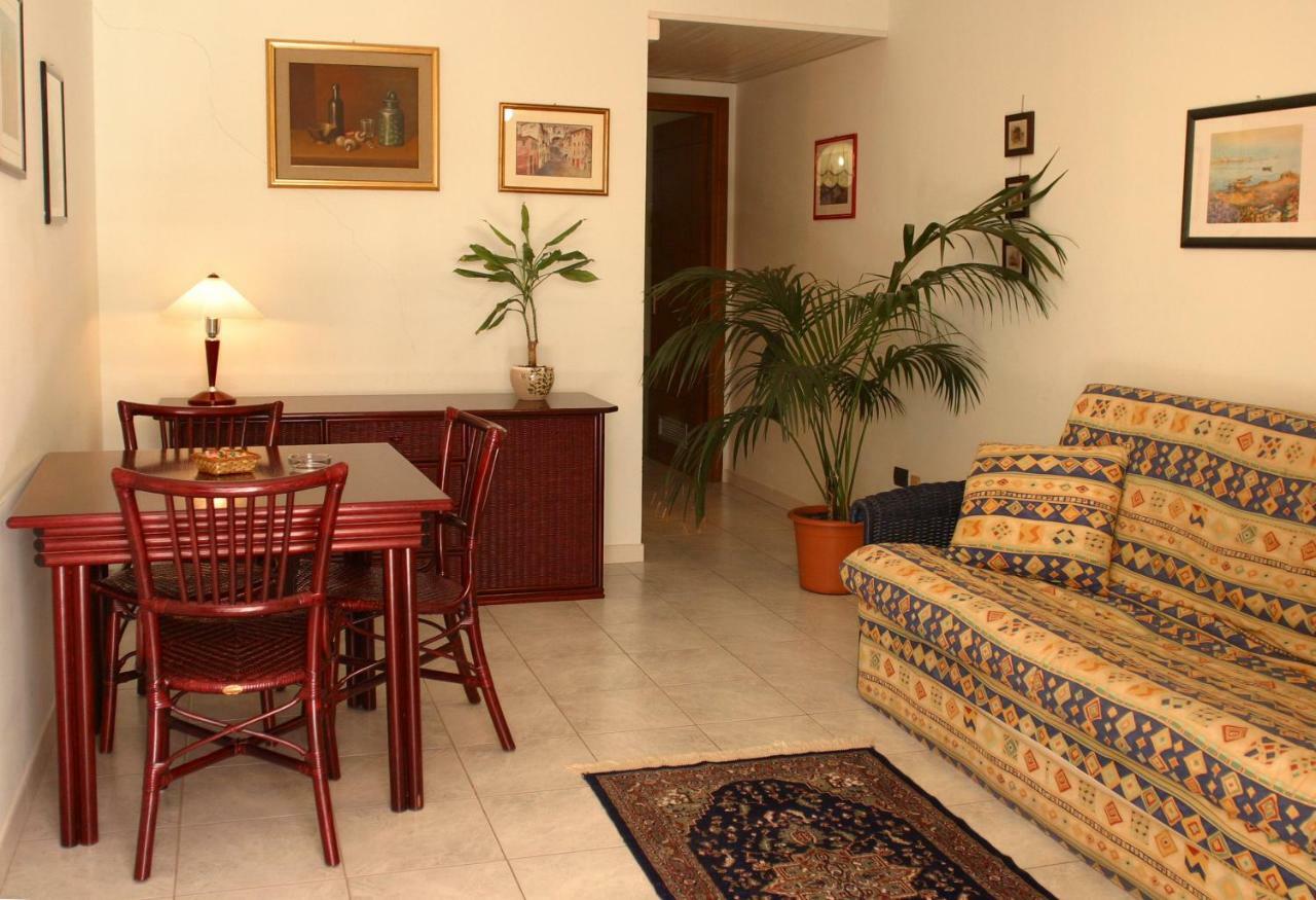 Hotel Blue Rose'S Mesagne Zewnętrze zdjęcie